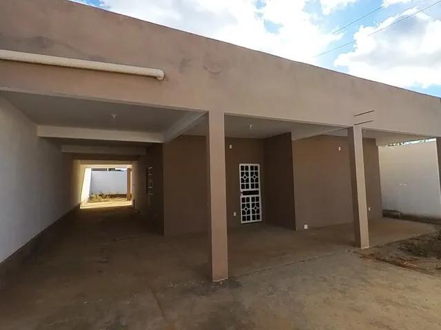 Casa disponível para locação, São Francisco, Araçuaí, MG