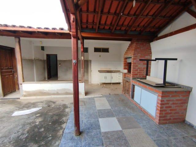 Casa para venda e locação, Centro, Araçuaí, MG