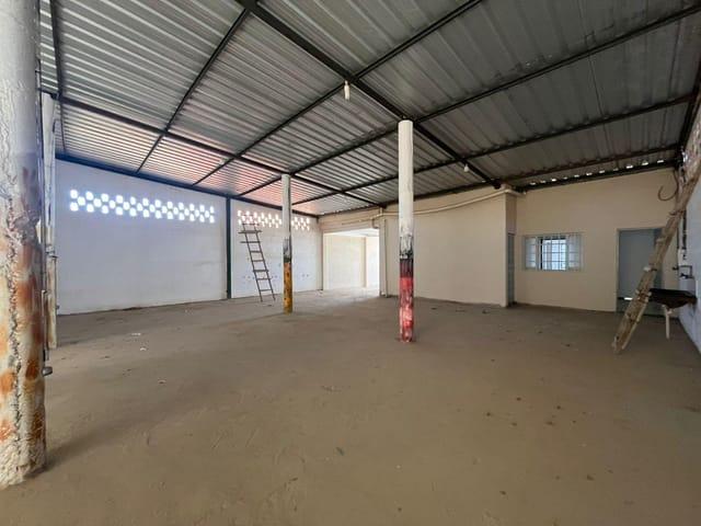Casa com Galpão, São Francisco, Araçuaí, MG