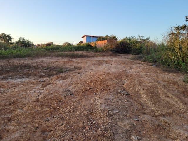 Terreno à venda, JK, Araçuaí, MG